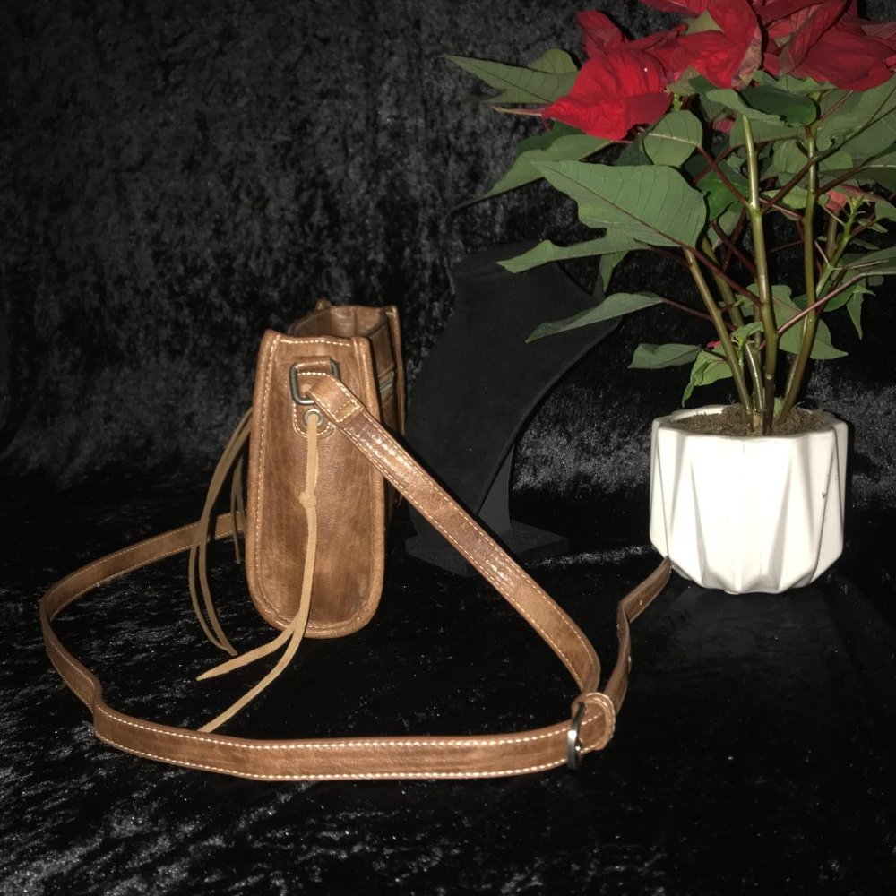 Trinity Ranch Tooled Leather Western Handbag - image 5